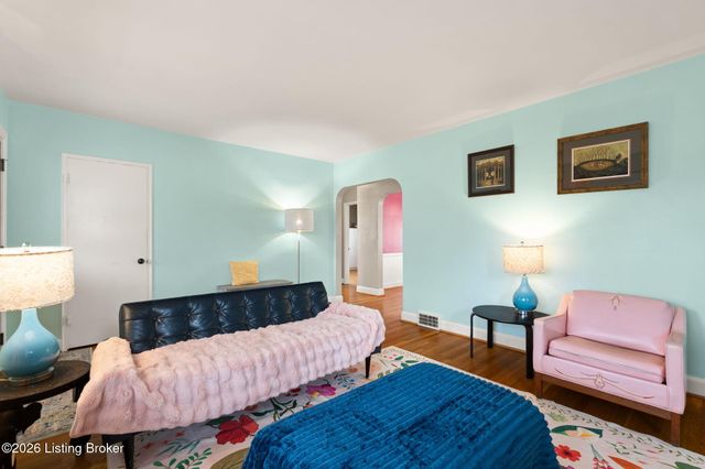 226 Sage Rd, Bellewood, KY 40207