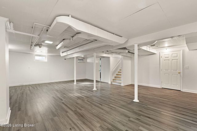 226 Sage Rd, Bellewood, KY 40207