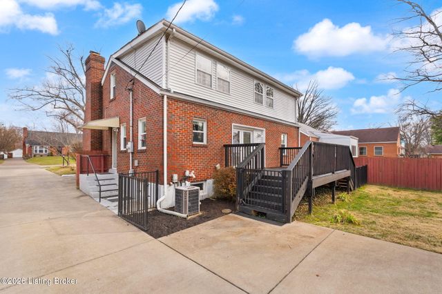 226 Sage Rd, Bellewood, KY 40207