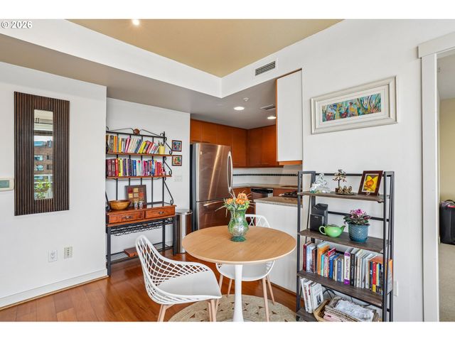 1500 Sw 11TH Ave 1106, Portland, OR 97201