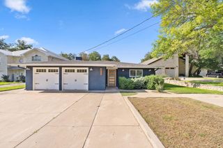 1112 SW Pecan DR SW, Marble Falls, TX 78654