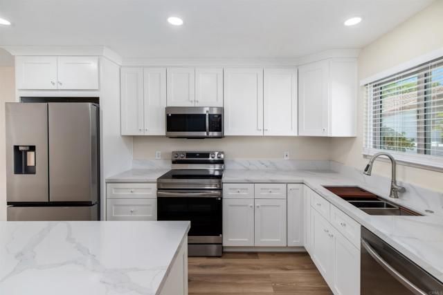 1866 PLEASANTDALE LANE, Encinitas, CA 92024