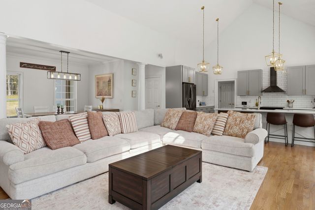 150 Longwood Lane, Newnan, GA 30263