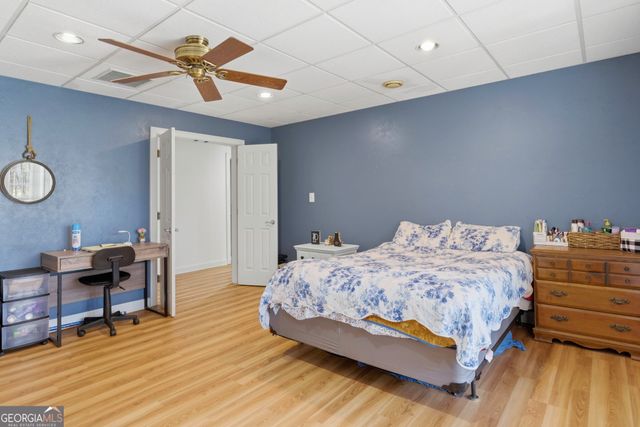 150 Longwood Lane, Newnan, GA 30263