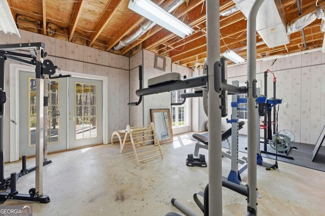 150 Longwood Lane, Newnan, GA 30263