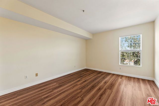 4755 Templeton Street 2115, Los Angeles, CA 90032