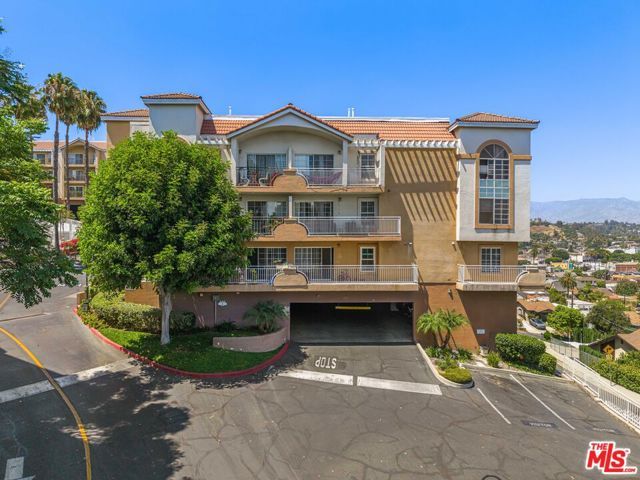 4755 Templeton Street 2115, Los Angeles, CA 90032