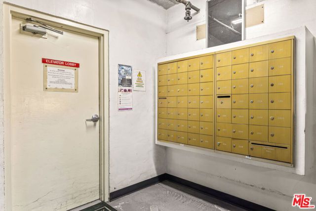 4755 Templeton Street 2115, Los Angeles, CA 90032