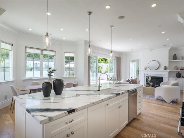 8056 Kentwood, Los Angeles, CA 90045