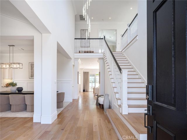 8056 Kentwood, Los Angeles, CA 90045