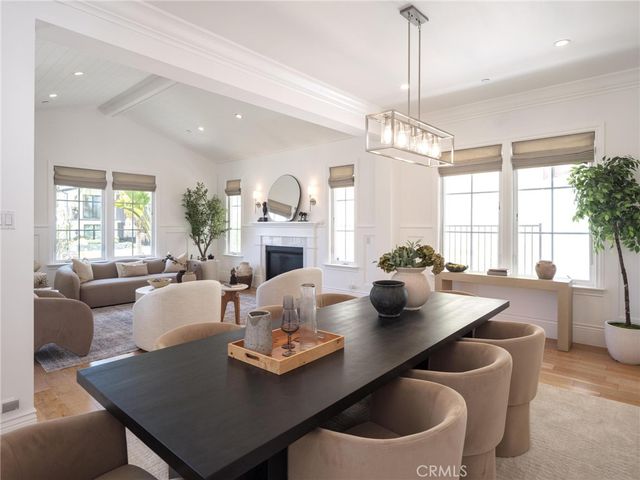 8056 Kentwood, Los Angeles, CA 90045