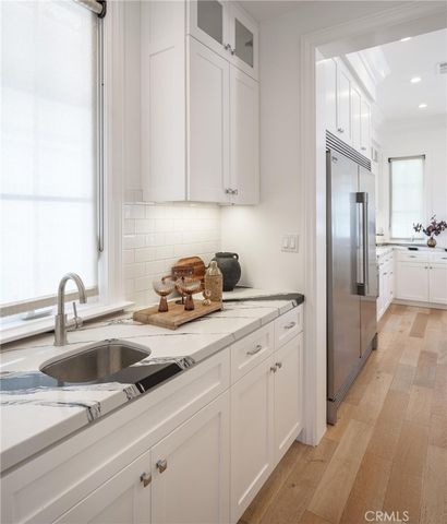 8056 Kentwood, Los Angeles, CA 90045