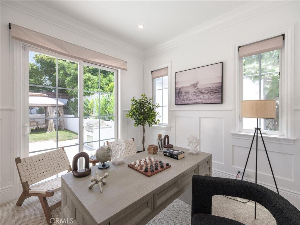 Image 21 of property listing at 8056 Kentwood, Los Angeles, CA 90045