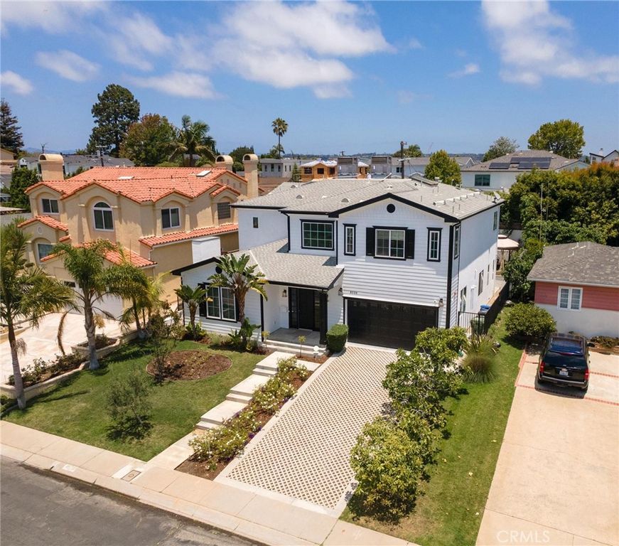 Image 52 of property listing at 8056 Kentwood, Los Angeles, CA 90045