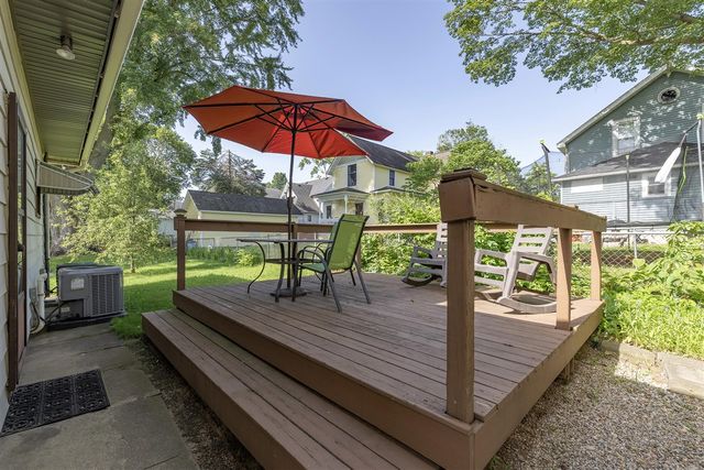 110 Theoda Court, Buchanan, MI 49107