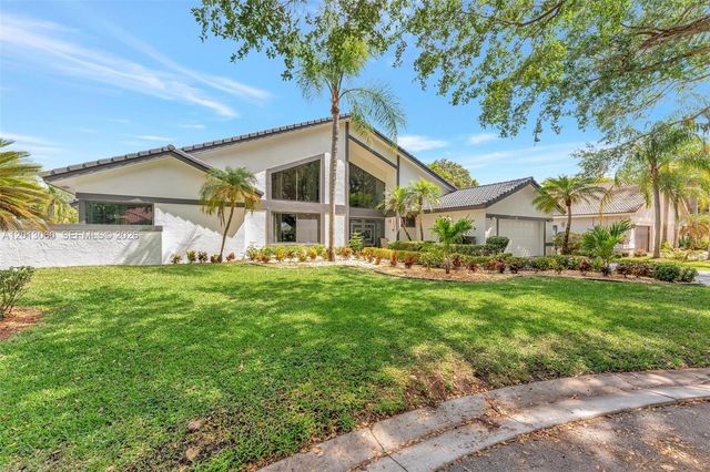 10325 NW 6th St, Coral Springs, FL 33071