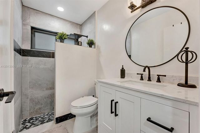 10325 NW 6th St, Coral Springs, FL 33071