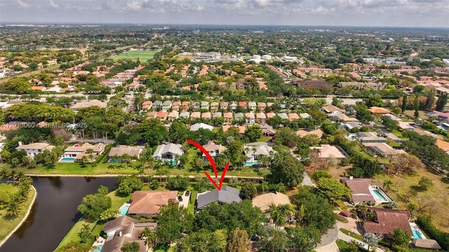10325 NW 6th St, Coral Springs, FL 33071
