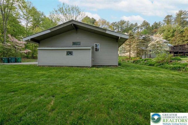 108 Mink Lane, Lehman Twp, PA 18324