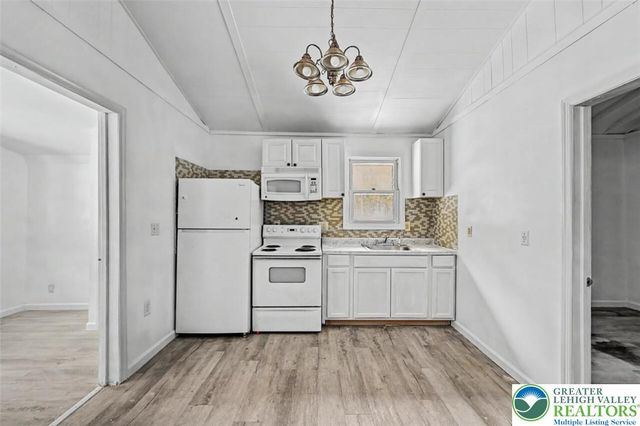 108 Mink Lane, Lehman Twp, PA 18324