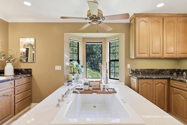 18803 Hilltop Way, Saratoga, CA 95070