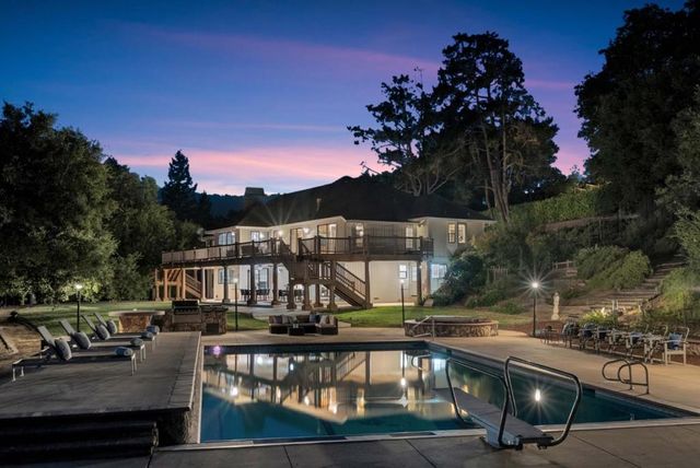 18803 Hilltop Way, Saratoga, CA 95070