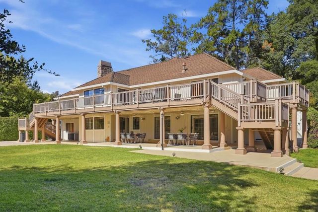18803 Hilltop Way, Saratoga, CA 95070