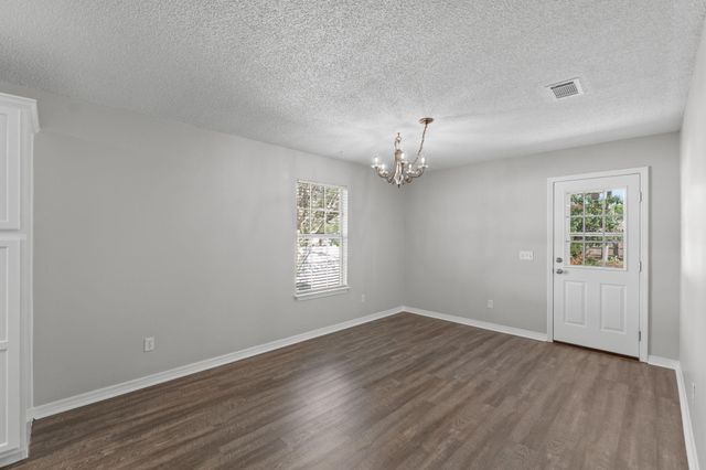 8134 Menorca Street, Navarre, FL 32566