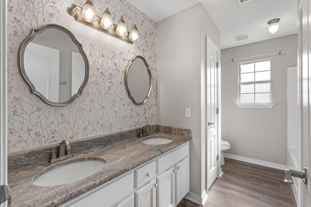 8134 Menorca Street, Navarre, FL 32566