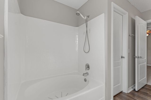 8134 Menorca Street, Navarre, FL 32566