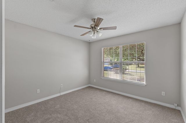 8134 Menorca Street, Navarre, FL 32566