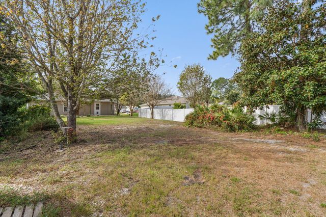8134 Menorca Street, Navarre, FL 32566