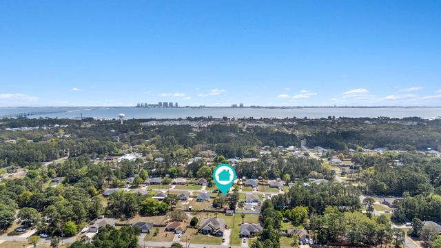 8134 Menorca Street, Navarre, FL 32566