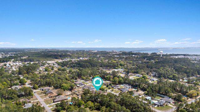 8134 Menorca Street, Navarre, FL 32566