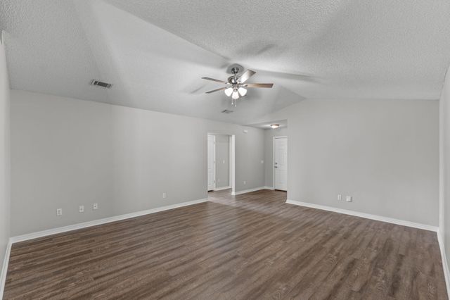 8134 Menorca Street, Navarre, FL 32566