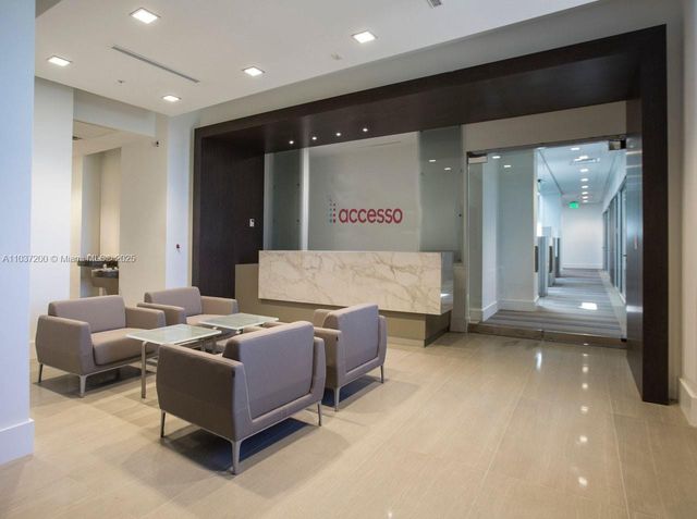 100 N Federal Hwy, Hallandale Beach, FL 33009