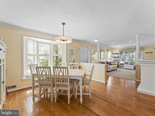 34 LA COSTA DR, Blackwood, NJ 08012