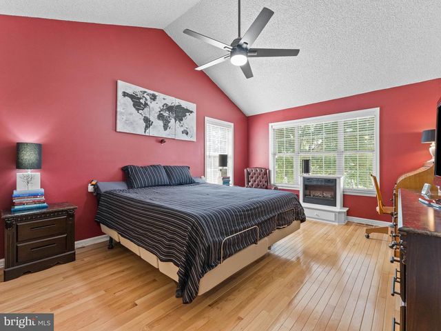 34 LA COSTA DR, Blackwood, NJ 08012