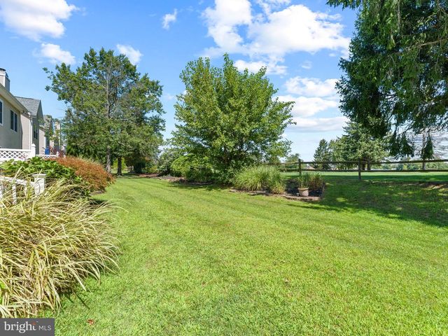 34 LA COSTA DR, Blackwood, NJ 08012