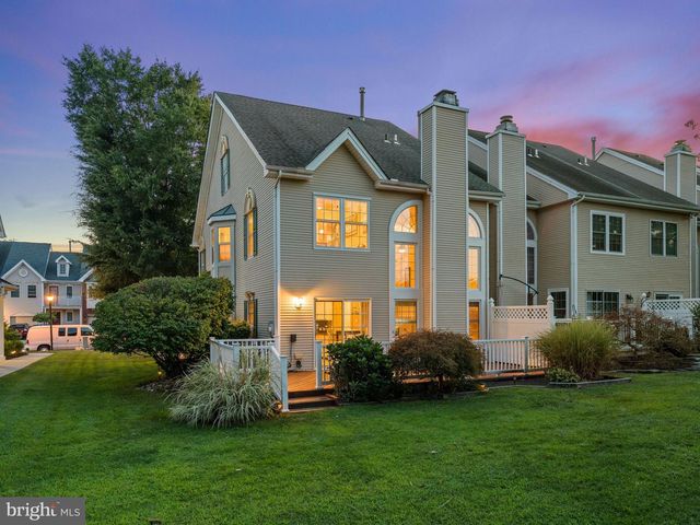 34 LA COSTA DR, Blackwood, NJ 08012