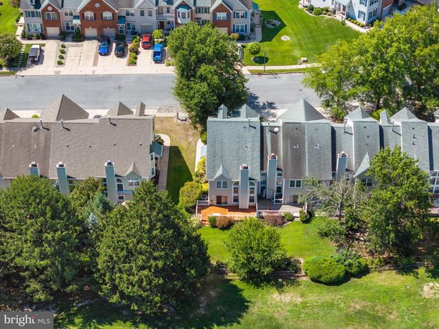 34 LA COSTA DR, Blackwood, NJ 08012