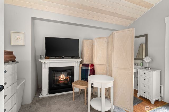 2800 E Phillips Lake Loop Road, Shelton, WA 98584