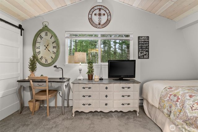 2800 E Phillips Lake Loop Road, Shelton, WA 98584