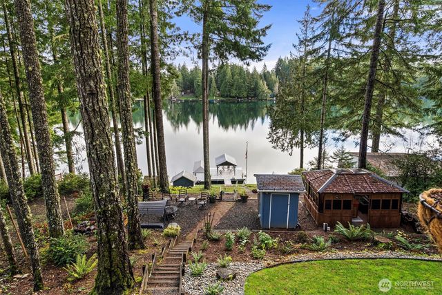 2800 E Phillips Lake Loop Road, Shelton, WA 98584