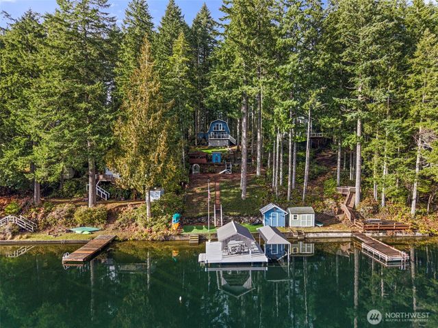 2800 E Phillips Lake Loop Road, Shelton, WA 98584
