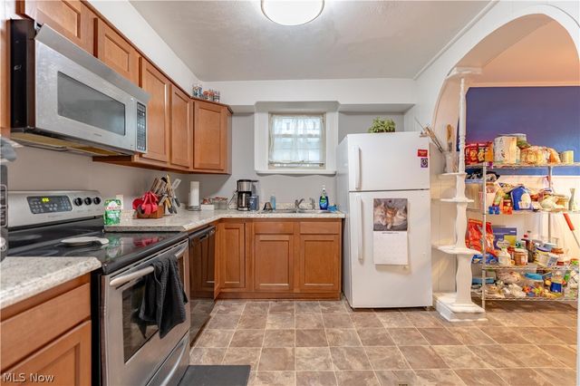 1912 Kirk Court NW, Canton, OH 44709