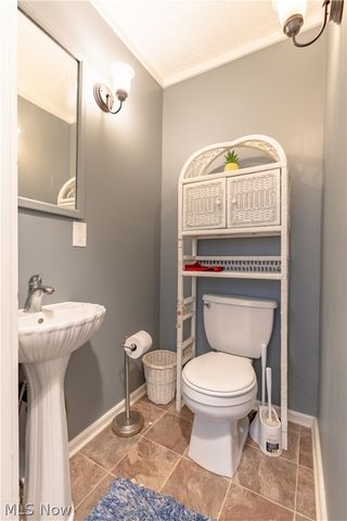 1912 Kirk Court NW, Canton, OH 44709