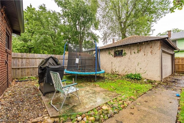 1912 Kirk Court NW, Canton, OH 44709