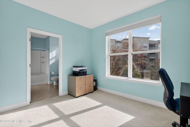 4480 DEERWOOD LAKE Parkway 432, Jacksonville, FL 32216