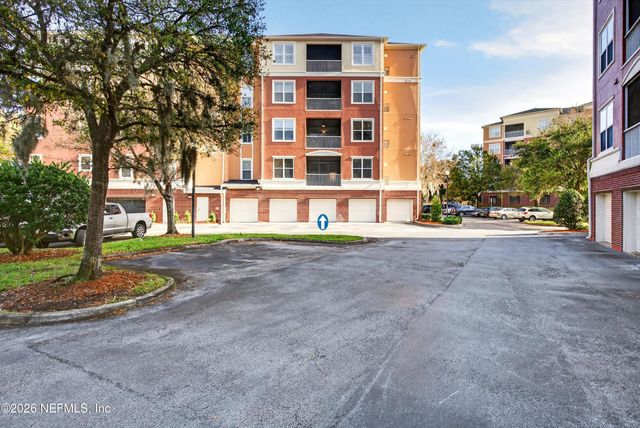 4480 DEERWOOD LAKE Parkway 432, Jacksonville, FL 32216